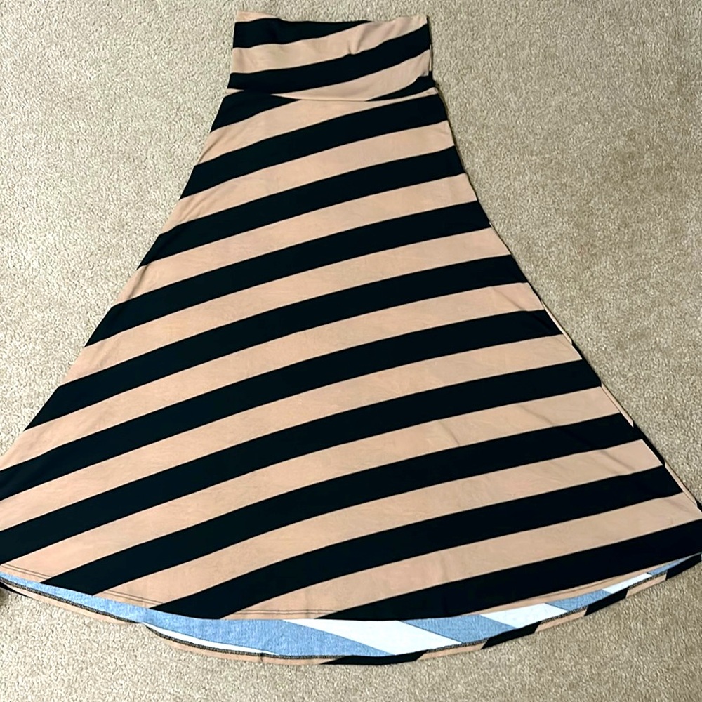 LuLaRoe Maxi Skirt - Size XS
